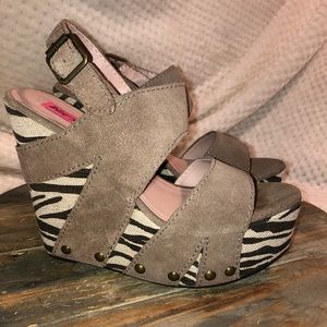 Betsy Johnson wedges